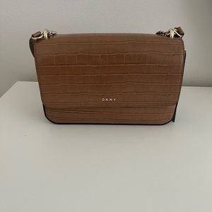 DKNY CROCO BROWN BAG (NEW W/ TAGS) shoulder bag / cross body bag